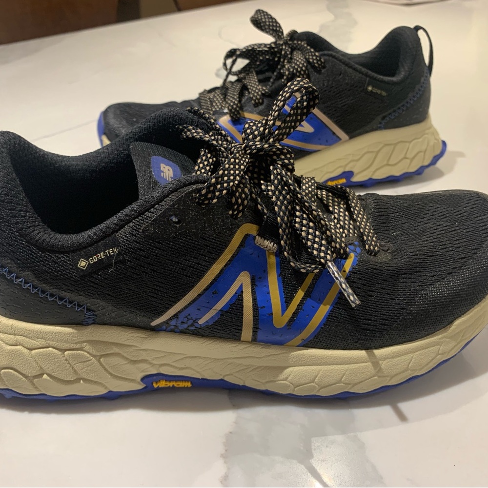 New Balance Fresh Foam X Hierro v7 Gore-Tex